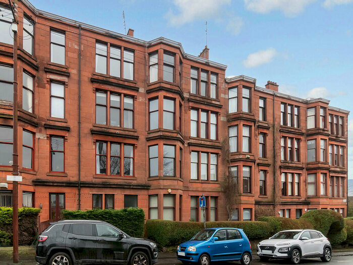 2 Bedroom Apartment To Rent In /, Kelvinside Gardens East, Glasgow, G20