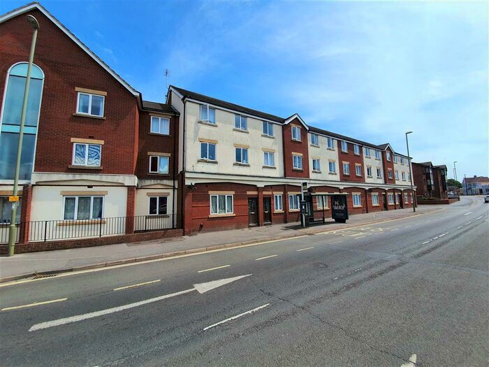2 Bedroom Flat To Rent In Forton Road, Gosport, PO12