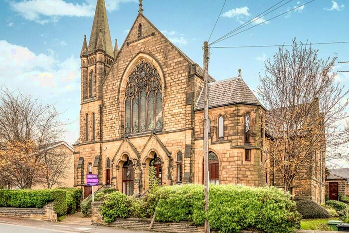 2 Bedroom Flat To Rent In Fountain Street, Morley, Leeds, LS27