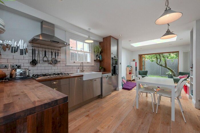 4 Bedroom Terraced House To Rent In Churchill Road, London, NW2