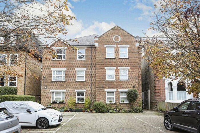1 Bedroom Flat To Rent In Burnt Ash Hill Lee, SE12