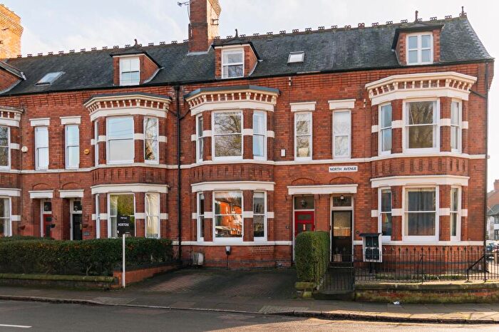 5 Bedroom Terraced House For Sale In North Avenue, Clarendon Park, LE2