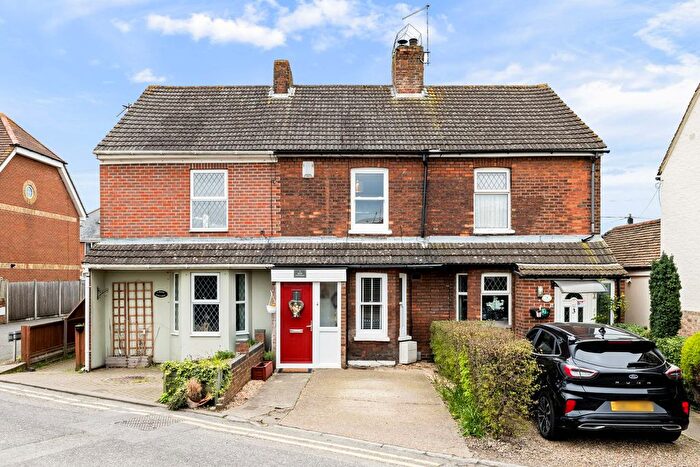 2 Bedroom Cottage For Sale In Ashley Avenue, Folkestone, CT19