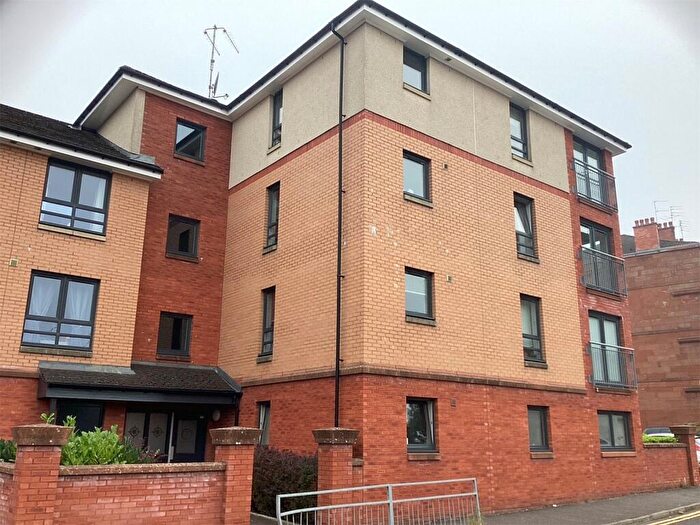 2 Bedroom Flat To Rent In Strathcona Drive, Glasgow, G13