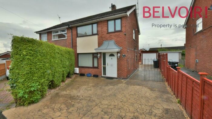 3 Bedroom Semi-Detached House To Rent In Hunters Way, Llay, LL12