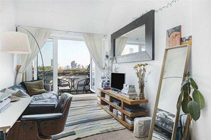 1 Bedroom Apartment To Rent In Fairfield Road, Bow, London, E3