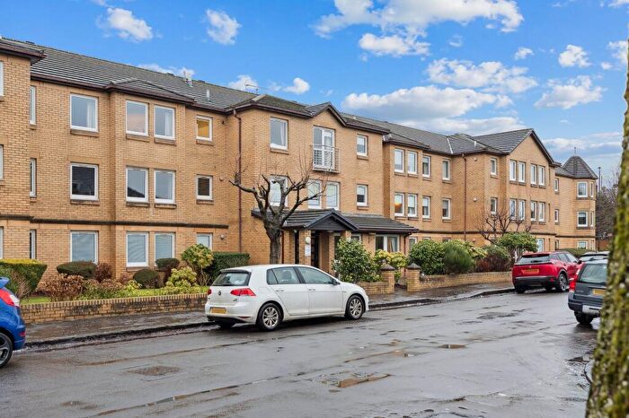 2 Bedroom Flat For Sale In Strathmore Court Abbey Drive Glasgow, G14
