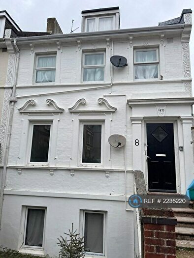 2 Bedroom Flat To Rent In Purbeck Road, Bournemouth, BH2