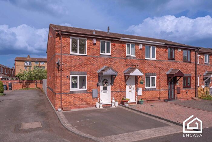 2 Bedroom End Of Terrace House For Sale In Lark Close, Birmingham, B14
