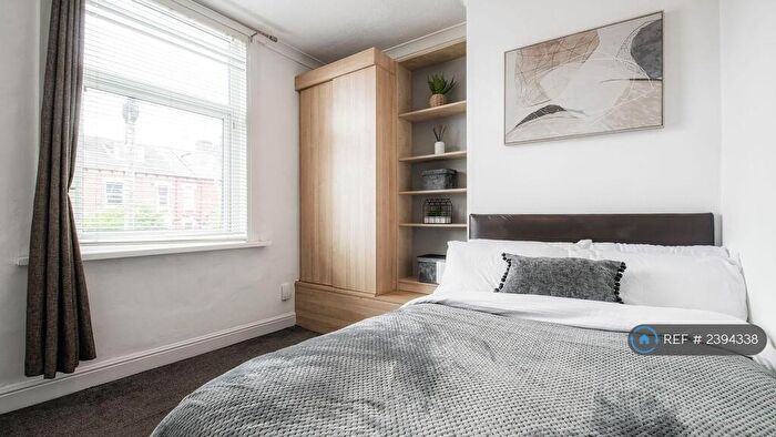 4 Bedroom Terraced House To Rent In Haddon Place, Leeds, LS4