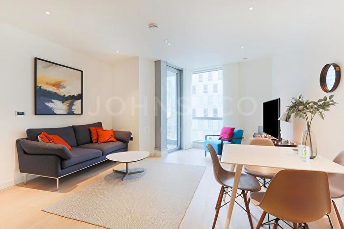 1 Bedroom Apartment For Sale In Charrington Tower, Biscayne Avenue, E14