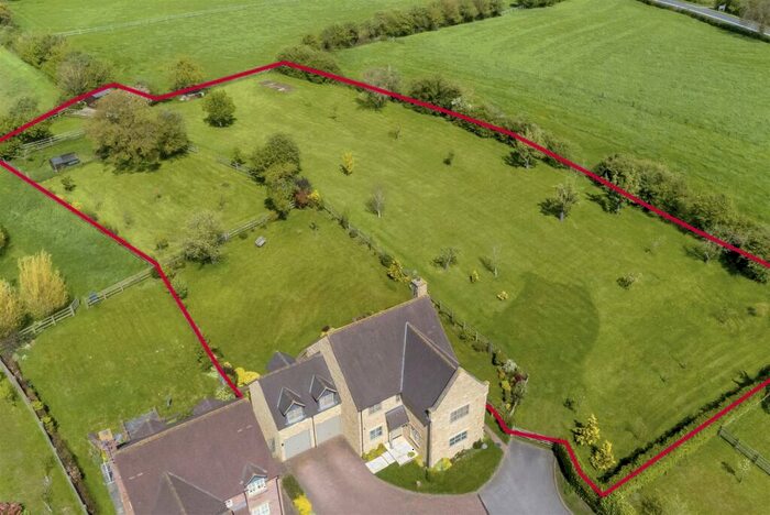 5 Bedroom Detached House For Sale In Basket Hall, Shipston-on-Stour, CV36