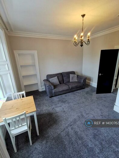 1 Bedroom Flat To Rent In Cleghorn Street, Dundee, DD2