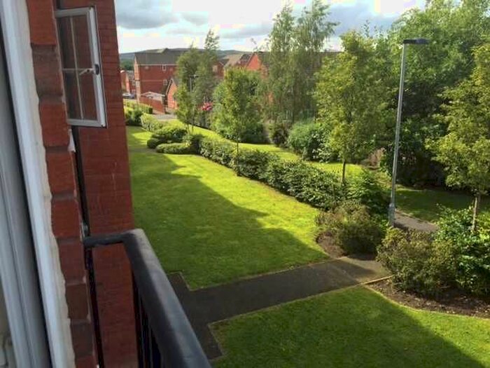 1 Bedroom Flat To Rent In Finsbury Court, Bolton, BL1