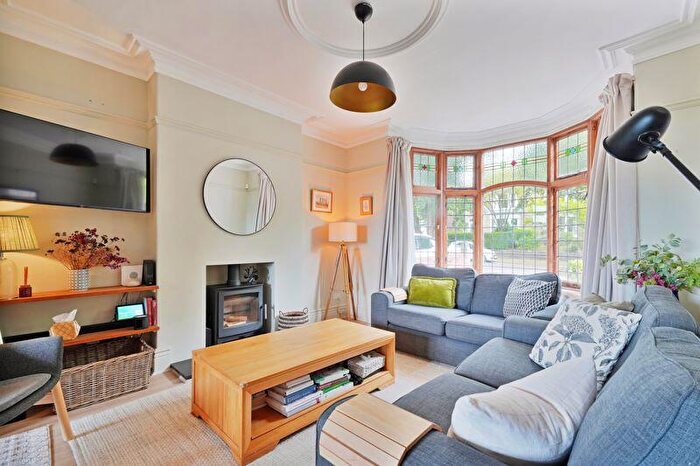 4 Bedroom Semi-Detached House For Sale In Linden Avenue, Woodseats, Sheffield, S8