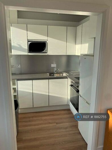 2 Bedroom Maisonette To Rent In Belvedere Road, London, E10