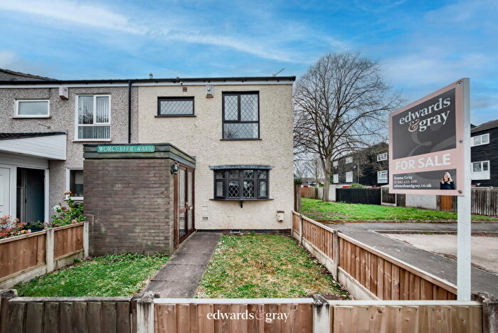 3 Bedroom End Of Terrace House For Sale In Worcester Walk, Marston Green, B37