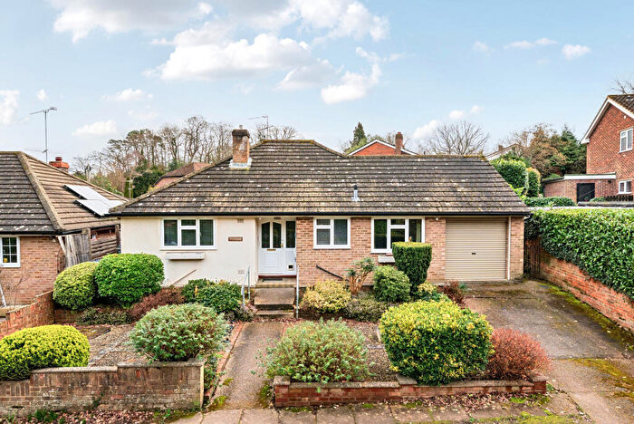 3 Bedroom Bungalow For Sale In College Lane, Woking, GU22