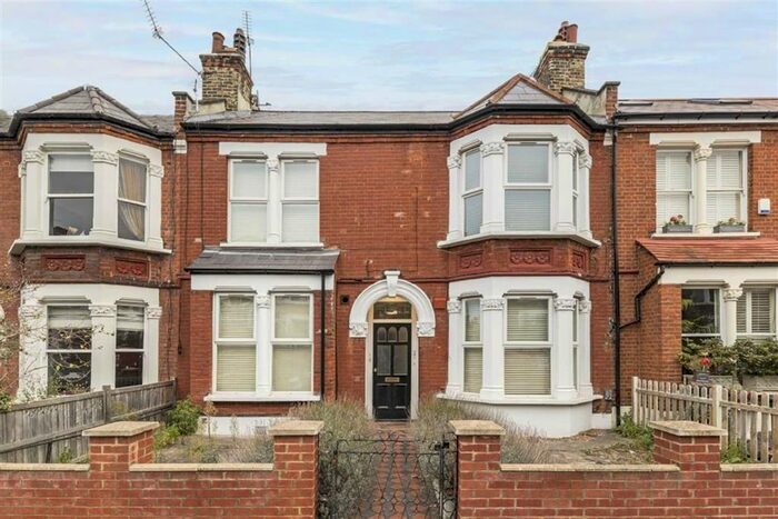 1 Bedroom Flat To Rent In Heathwood Gardens, London, SE7