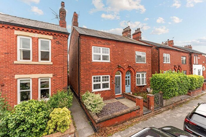 3 Bedroom Semi Detached House For Sale In Lydyett Lane, Barnton, CW8