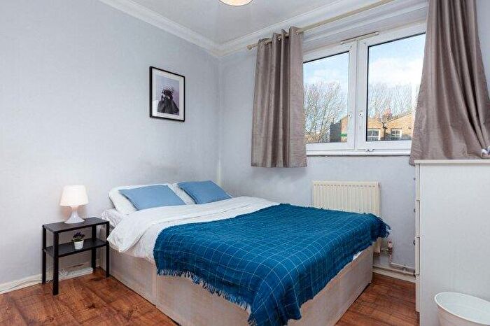 1 Bedroom Flat To Rent In Gosset Street, E2