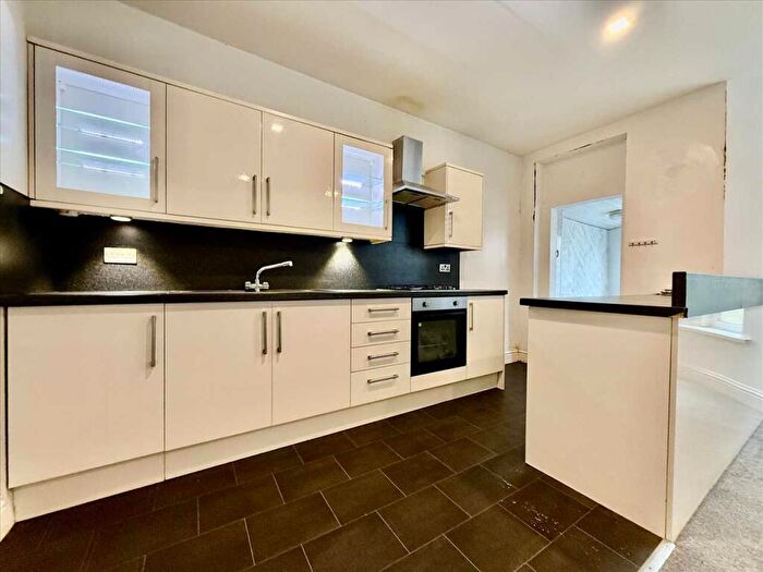 2 Bedroom Apartment To Rent In Northumberland Terrace, Plymouth, PL1