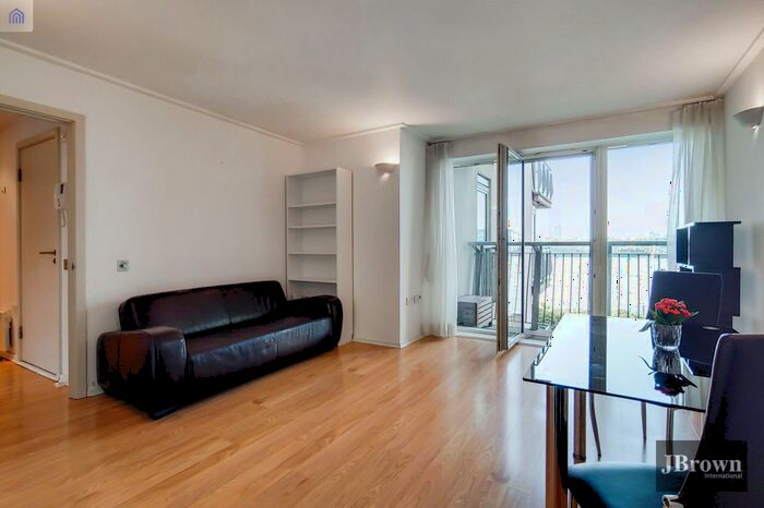 1 Bedroom Flat To Rent In Seacon Tower, London, E14
