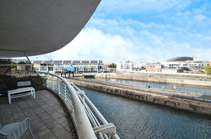 1 Bedroom Flat For Sale In Havannah Street, Cardiff, CF10