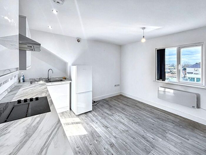 1 Bedroom Flat To Rent In Lodge Causeway, Fishponds, Bristol, BS16