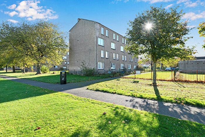2 Bedroom Property For Sale In / Oxgangs Drive, Oxgangs, Edinburgh, EH13