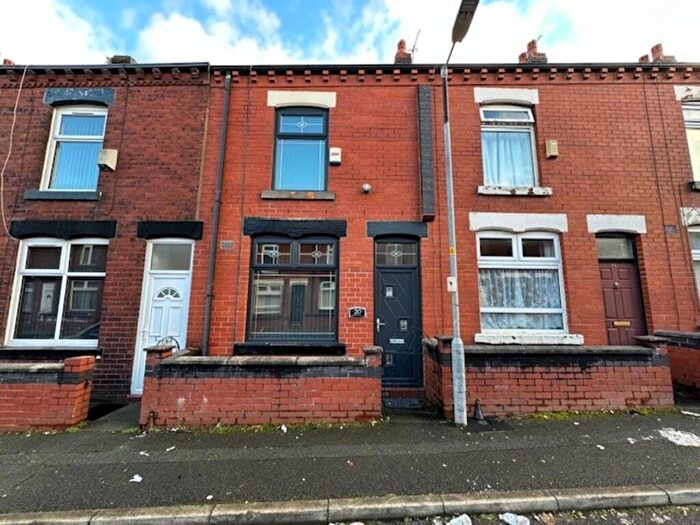 3 Bedroom Terraced House To Rent In Bride Street, Halliwell, Bolton, BL1