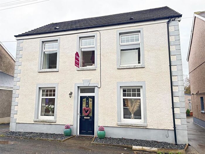 3 Bedroom Detached House For Sale In Heol Wepner, Pontyates, Llanelli, SA15