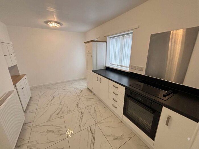 3 Bedroom Semi-detached House To Rent In Rotherham Road, Monk Bretton, Barnsley, S71