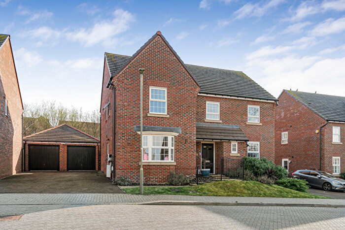 5 Bedroom Detached House For Sale In Furrow Corner, Didcot, OX11