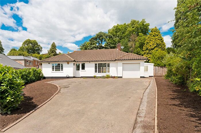 3 Bedroom Bungalow For Sale In Twinoaks, Cobham, KT11