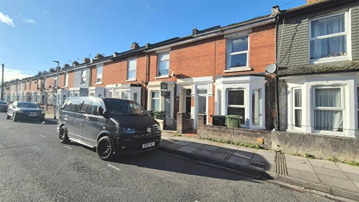 4 Bedroom Terraced House To Rent In Bath Road, Southsea, PO4