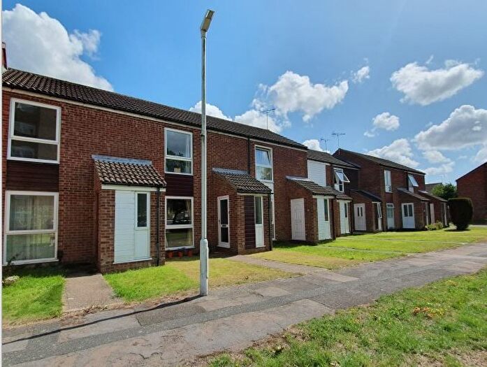 2 Bedroom Property To Rent In Baileys Field, Ashford, TN23