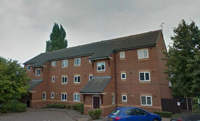 2 Bedroom Flat To Rent In Clapham Terrace, Leamington Spa, CV31