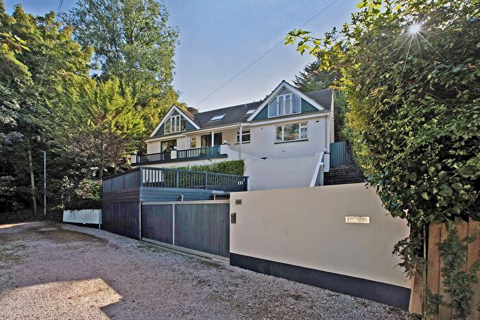 5 Bedroom Detached House To Rent In Kents Road, Torquay, Devon, TQ1