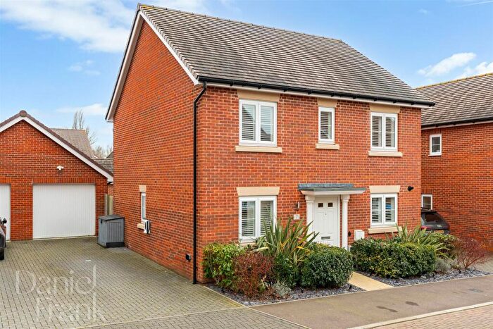 4 Bedroom Detached House For Sale In Elstar Road, Ongar, CM5