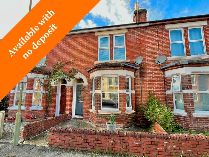 3 Bedroom Terraced House To Rent In Desborough Road, Eastleigh, SO50