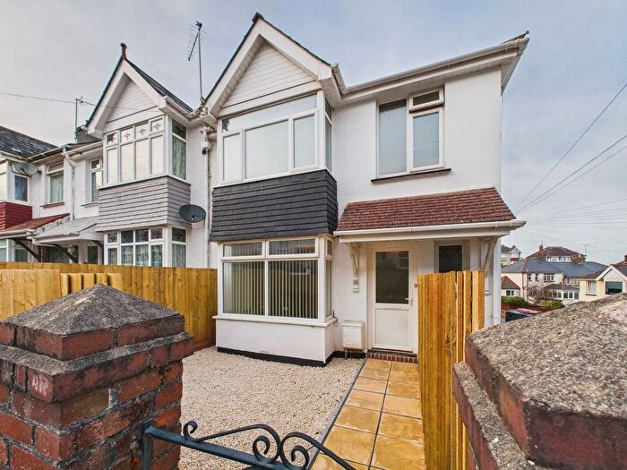 1 Bedroom Flat To Rent In Clifton Grove, Paignton, TQ3