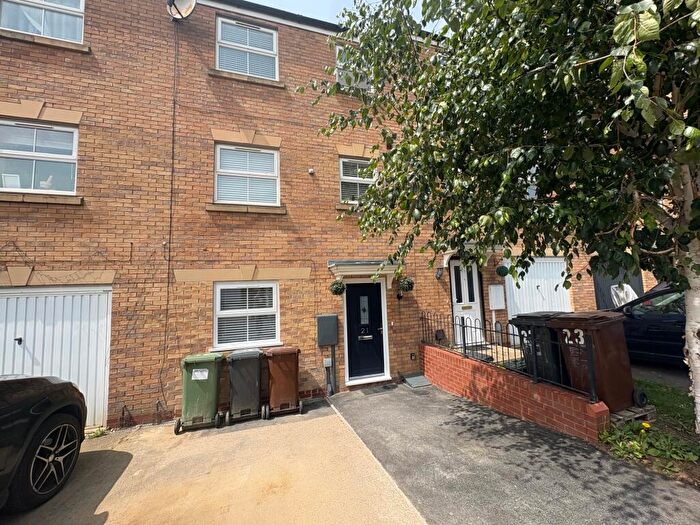 1 Bedroom House Of Multiple Occupation To Rent In Carlisle Close, Oakley Vale, Corby, NN18