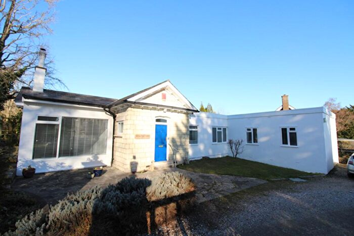 3 Bedroom Bungalow To Rent In Alma Road, Reigate, Surrey, RH2