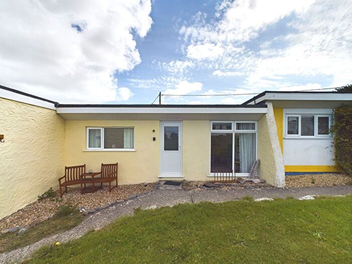 2 Bedroom Bungalow For Sale In Widemouth Bay Holiday Village, Bude, EX23
