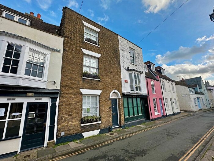 3 Bedroom Terraced House For Sale In Middle Street, Deal, Kent, CT14