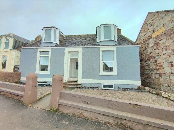 4 Bedroom Detached House To Rent In Caledonia Road, Saltcoats, North Ayrshire, KA21