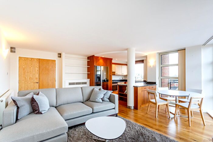 2 Bedroom Flat To Rent In Consort Rise House, Buckingham Palace Road, Belgravia, London, SW1W