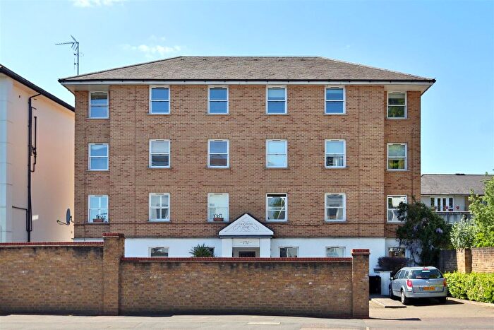 2 Bedroom Flat To Rent In Albion Road, London, N16