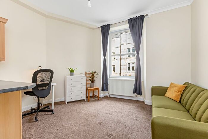 1 Bedroom Flat For Sale In (Flat ), Downfield Place, Dalry, Edinburgh, EH11